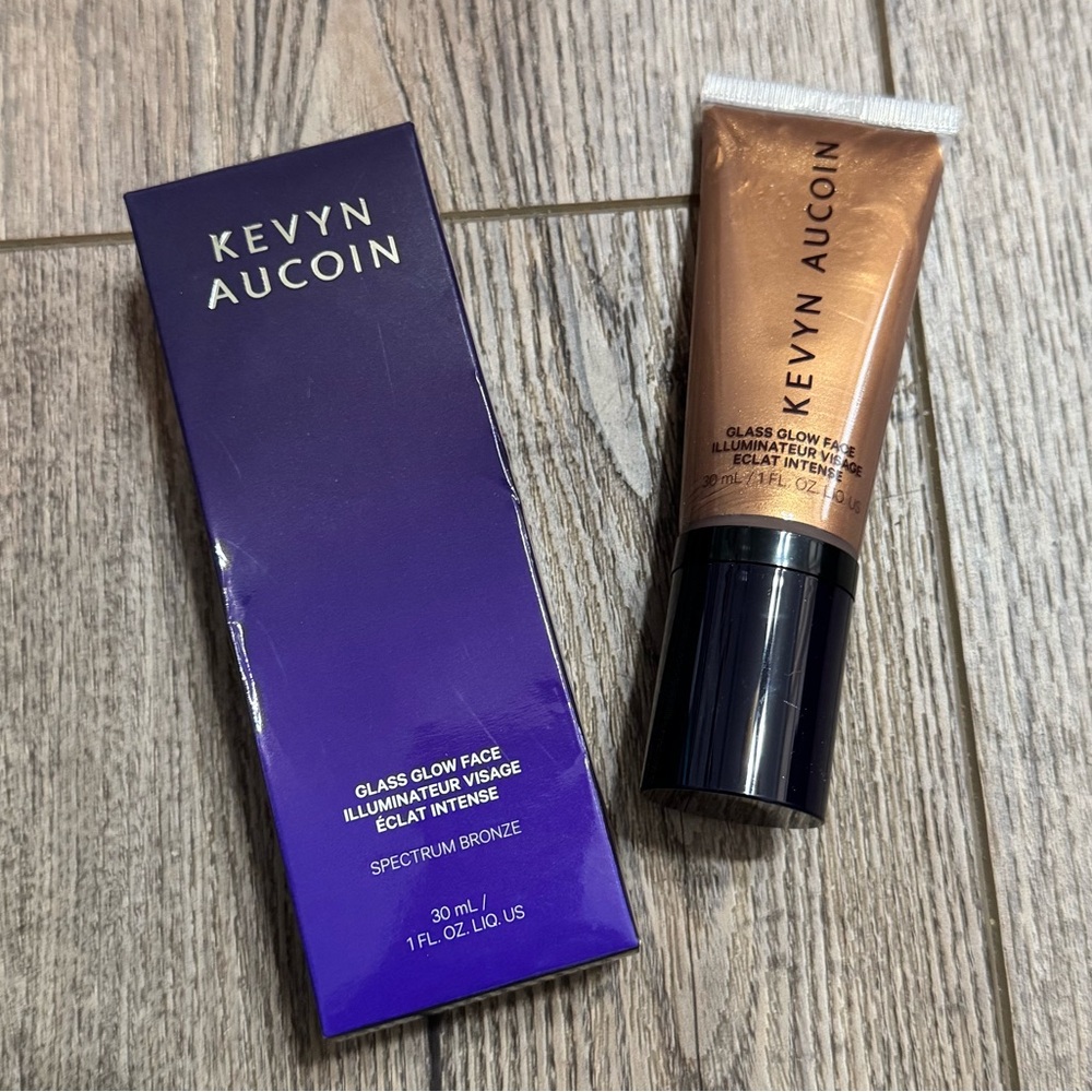 Kevyn Aucoin Spectrum Bronze Face Glow